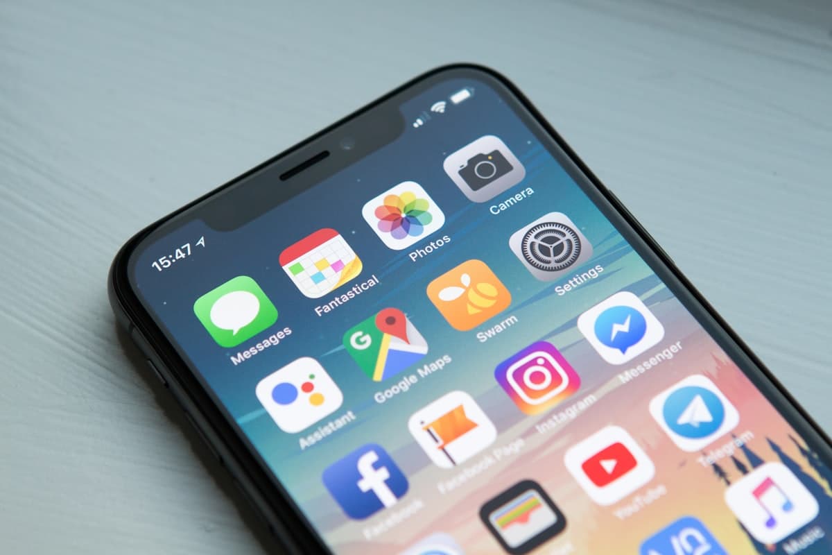 Progressive Web Apps: Building App-Like Experiences Without the App Store