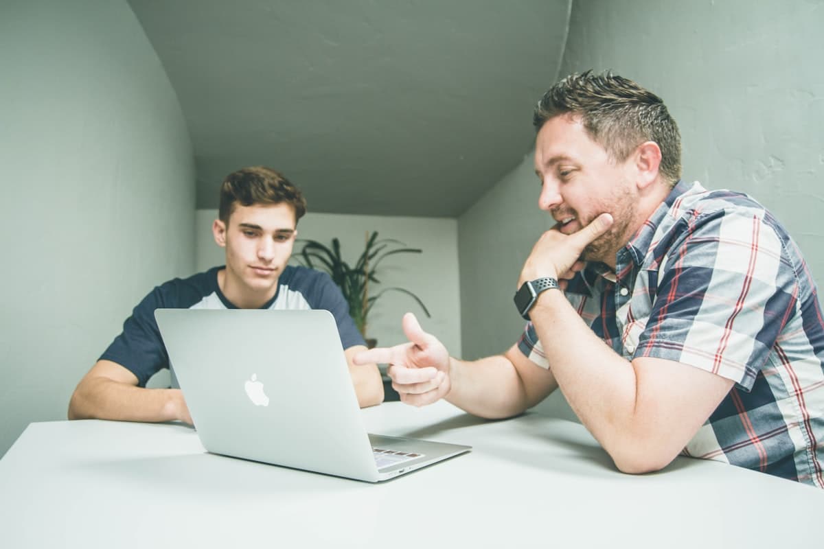 How to Write an About Page That Builds Trust and Wins Clients